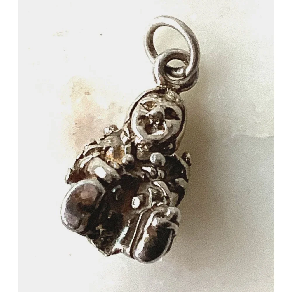 Sterling Silver Charm Southwest Story Teller Pendant Elder Surrounded by Kids